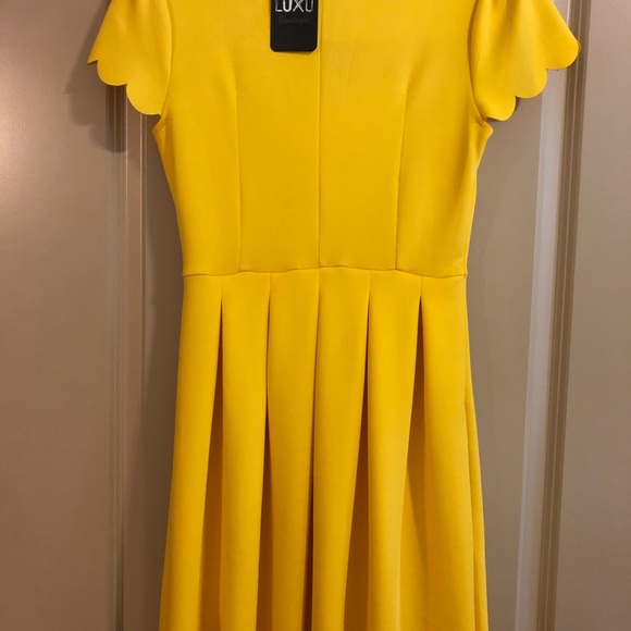 Luxo Boutique Yellow Dress Size Small 👗💃 - Picture 2 of 4